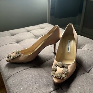 Manolo Blahnik gently preowned Rose Gold/ Champagne jeweled heels